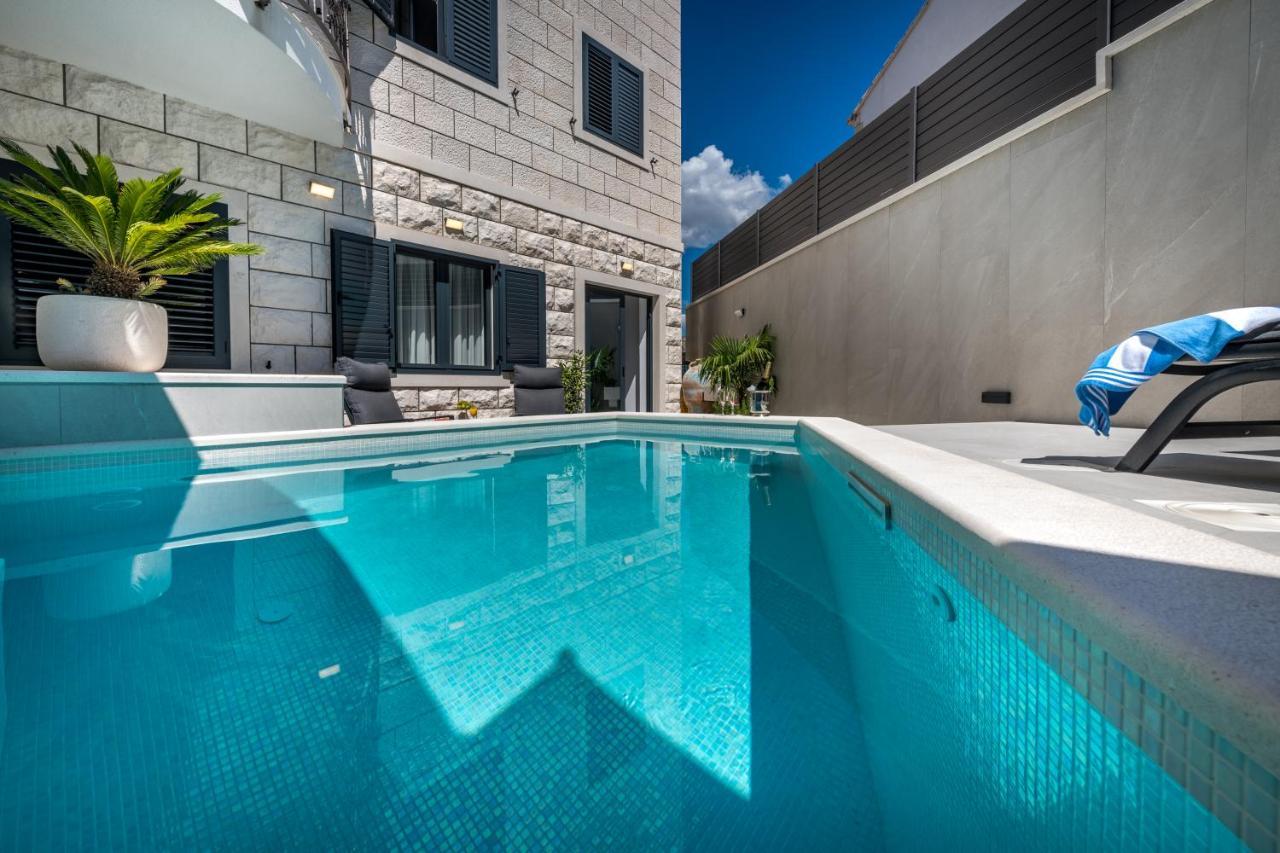 Apartment One B With Heated Private Pool 두브로브니크 외부 사진
