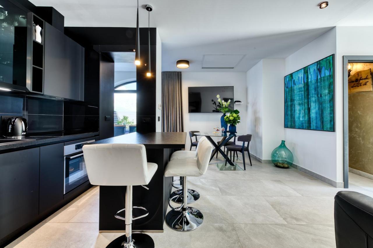 Apartment One B With Heated Private Pool 두브로브니크 외부 사진