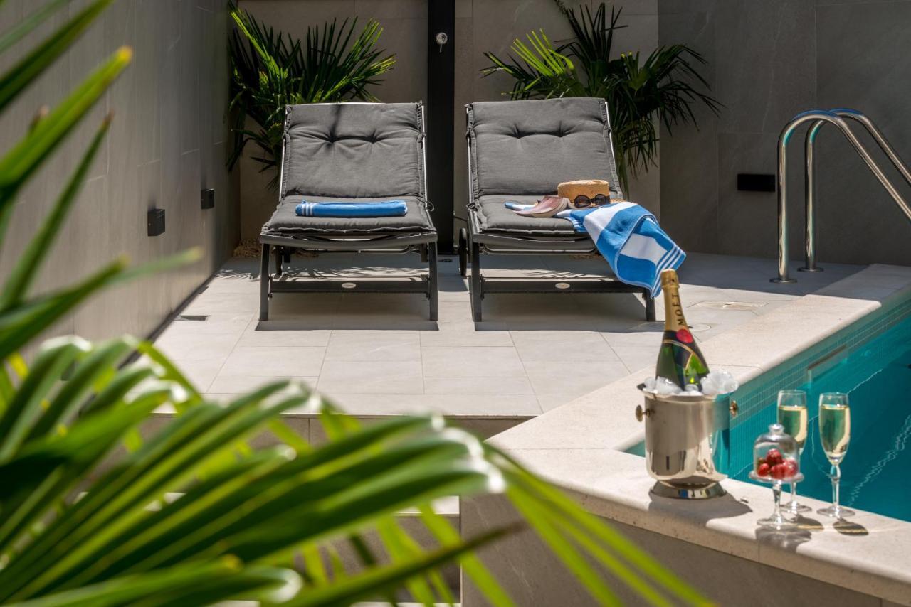 Apartment One B With Heated Private Pool 두브로브니크 외부 사진
